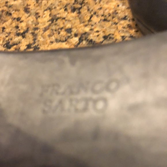 Franco Sarto Heels Size 8  Black - Picture 2 of 3